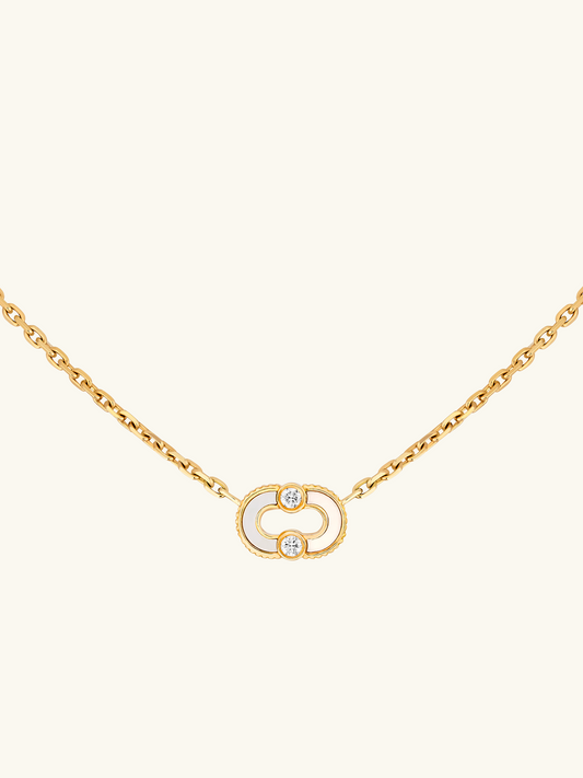 MAGNETIC MOTHER-OF-PEARL NECKLACE